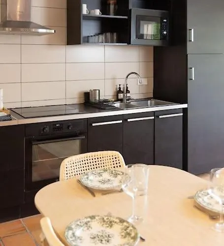 펜션 Maison Au Calme, A Deux Pas Du Port Et Des Plages 르크로아시